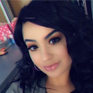 Meet your Posher, Rose